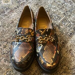 Sam Edelman in EUC, true size 8; no original box.